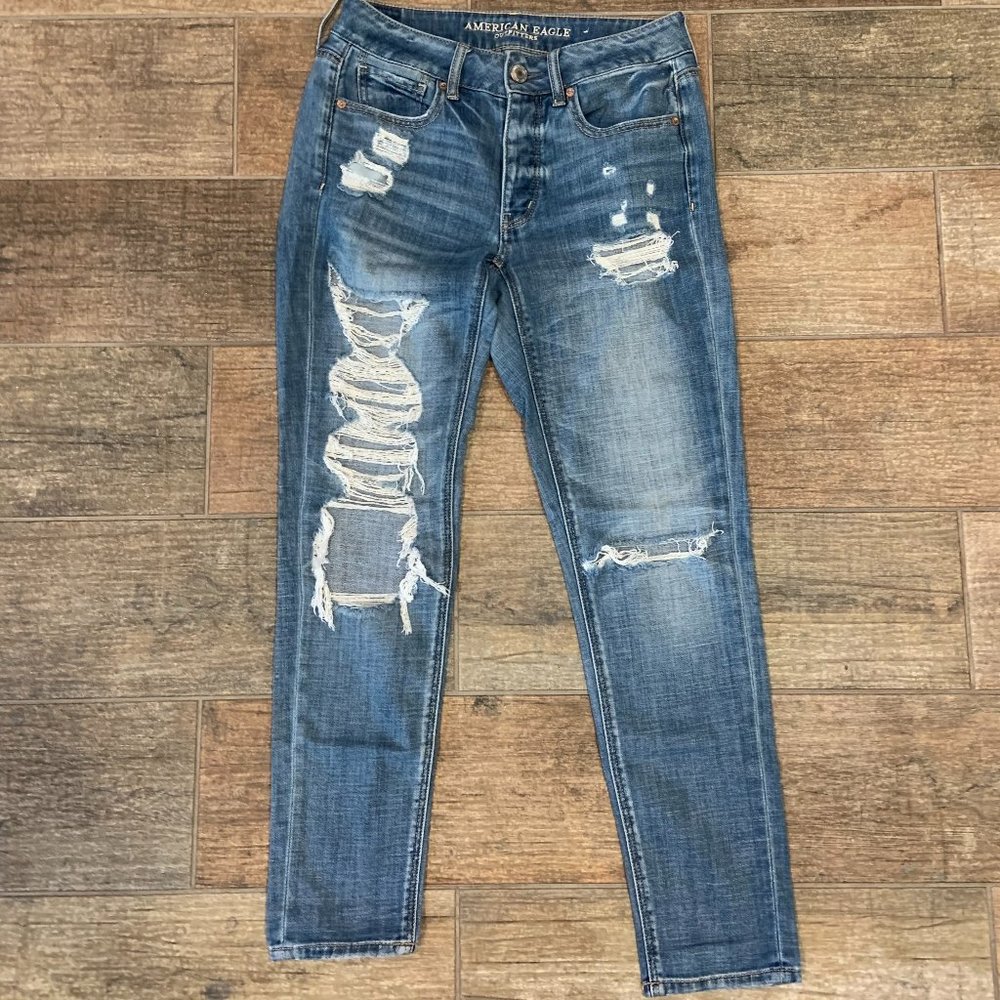 American Eagle Boyfriend Jeans, Size 2